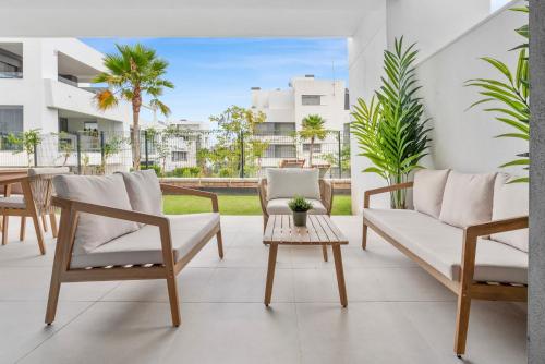 設施, Vanian 16 in 埃斯德波那