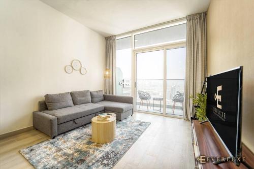 Modern 1br Retreat In Jvc Spacious Balcony Gym, Dubai (Foto 7)