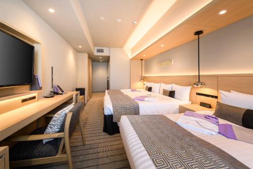 room detail thumbnail 1