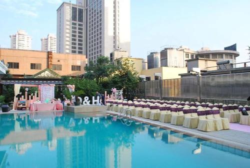 중산 인터내셔널 호텔 (Zhongshan International Hotel) in 중산