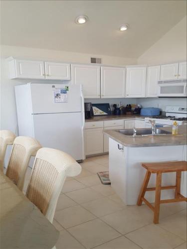 virtuve, Wifi Bay Side Home In Surf City 41120 in Ship Bottom (NJ)