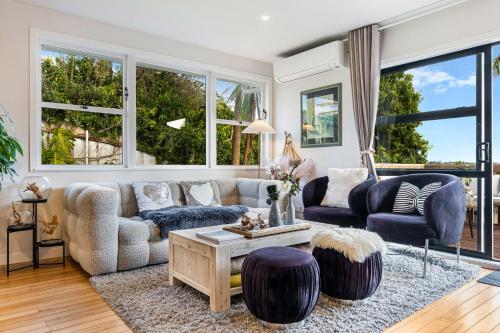 Most Peaceful & Private City Retreat - New AC - CBD 12 KMs & Airport 17KMs Away, Auckland (photo 2)