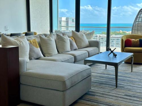 3BR Luxury Oceanfront Apt w/ Pool, Gym & Views!, Cancún (fotografie 9)