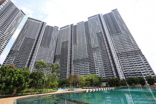 Stylish M Vertica 3 Bedroom Walk to MRT Velocity Mall, Kuala Lumpur