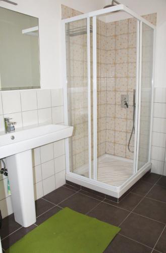 Smart Accomodation - image 2