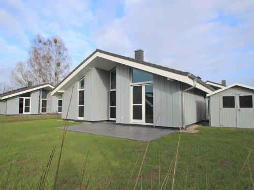 Ferienhaus mit Sauna im Ferienpark Mirow in Granzow, Deutschland