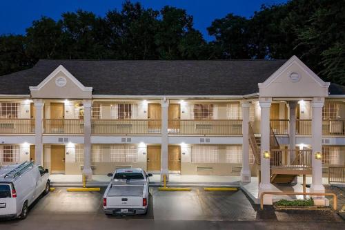 Days Inn by Wyndham Nacogdoches/SFA University/Downtown in Nacogdoches, USA