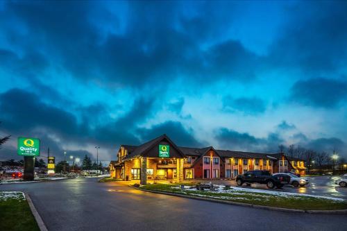 Vedere exterior, Quality Inn in Barrie (ON)