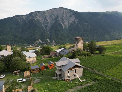 Gugas cottage and guest house in Lakhiri in Chvabiani