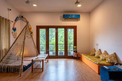 Whiite Panda - Backpacker Hostel in Delhi Greater Kailash 4