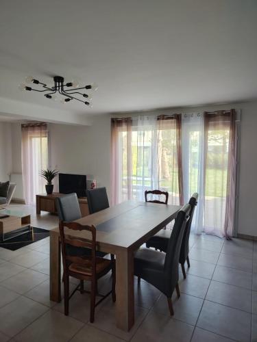 Maison 3 chambres in 特里尼亞克