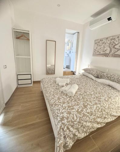 Casa Borghesia, luminosa nel cuore autentico di Napoli - Sanità