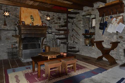  Tower Torre Tour Turm башн Πύργος in Artemisía