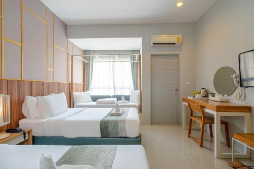 room detail thumbnail 1