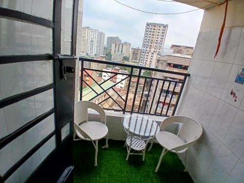 Laxy one in إيسلي