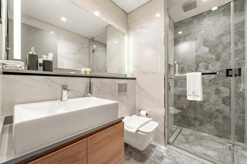 FIRST CLASS 2BR Pool View and near Dubai Mall, Dubai (photo 4)