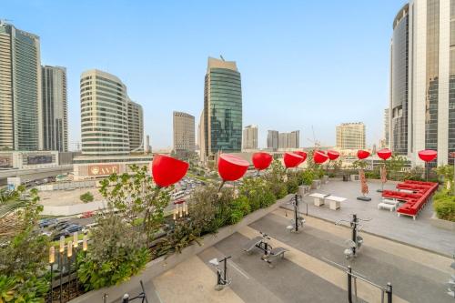 FIRST CLASS 2BR Pool View and near Dubai Mall, Dubai (photo 9)
