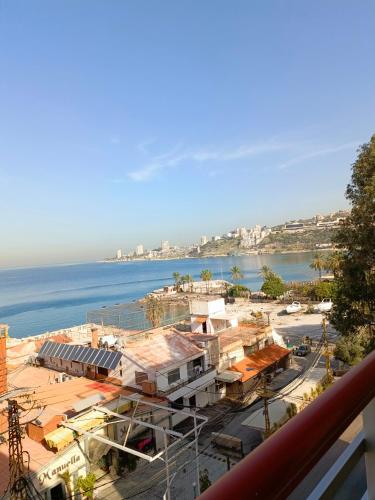 Surrounding environment, Edward v hotel in Jounieh