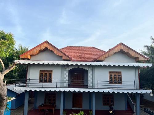 K S B Palace in Kilinochchi