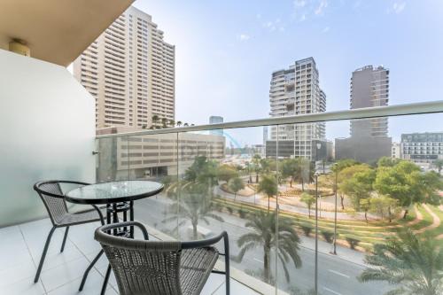 Furnished Studio Near Circle Mall, Close to Parks, Jogging Tracks, Bus Stops And Grocery Stores - Damac Ghalia, JVC by Deluxe Holiday Homes, Dubai (photo 7)