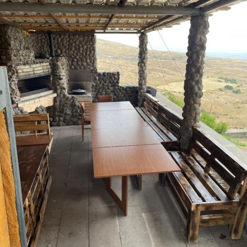 Lernarot Guest House in Aragatsotn