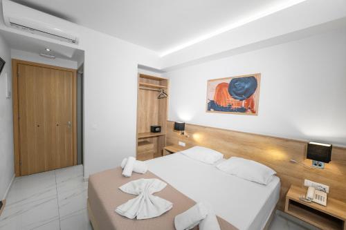 Marvel Deluxe Rooms - image 6