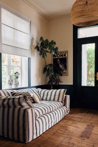 Privates Zimmer in Villa mit Blick auf die Elbe, Hamburk (fotografie 9)