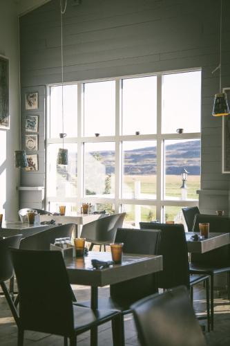 Restaurant, Hraunsnef Country Hotel in Reykholt