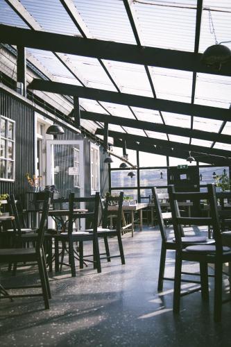 Restaurant, Hraunsnef Country Hotel in Reykholt