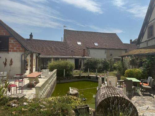 l'Etable des Arts gîte à louer L'Hosmes