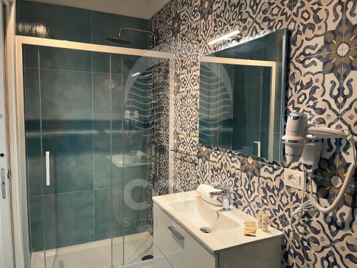 Zuhanyzó, Room 103 - Piano Terra Spiaggia a 200m in Bellanova