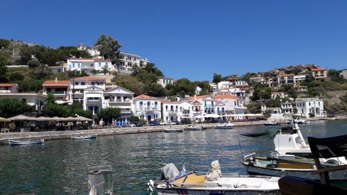 Ikaria - Evdilos village , Katsirifos 5