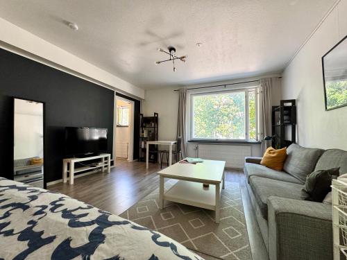 QUIET HAVEN - Fast WiFi, Functional Living, Remote Work, Doorstep Parking, Helsinki (foto 6)