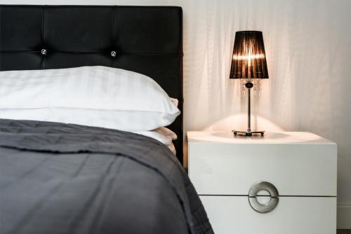 Top Booking - New