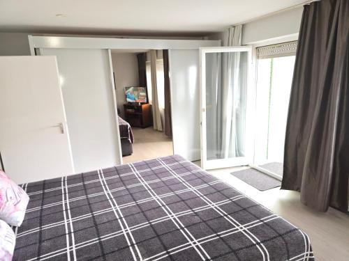 Apartment Nr 3 in Untertürkheim, Stuttgart (photo 6)