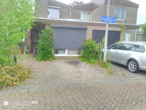 Studio with parking place center of Eindhoven