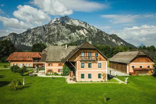 Reschbergerhof Appartements by Geierspichler in Anif, Österreich