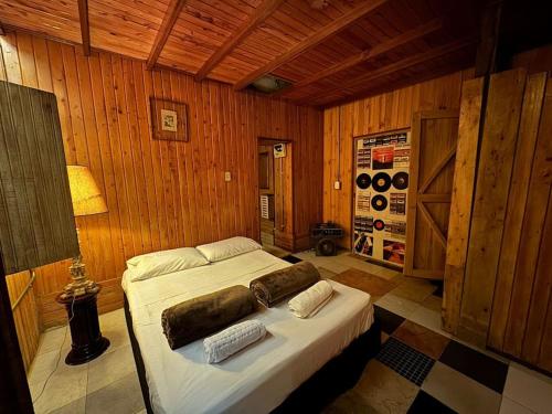 1 double bed