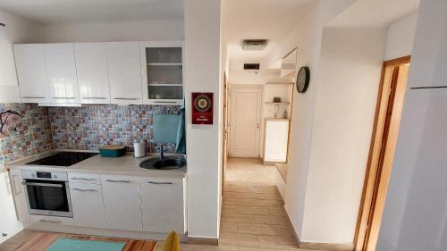 ห้องครัว, Mandala Apartman in บูไดวารอส
