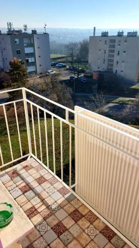 ทัศนียภาพ, Mandala Apartman in บูไดวารอส