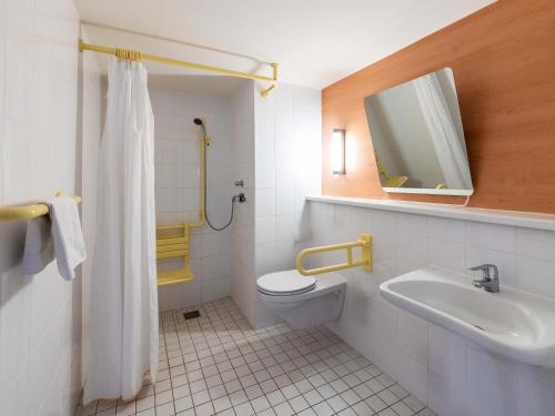ibis Duisburg Hauptbahnhof - image 14