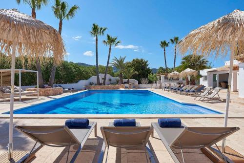 Secluded 6 Bedroom Retreat in Ibiza, 1033