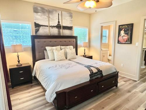 Vacation Home with Whole Home Air Cleaner and Jacuzzi, Austin (photo 8)