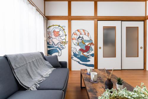 Sushi Art Hotel at Kamiisshiki寿司アートホテルat上一色
