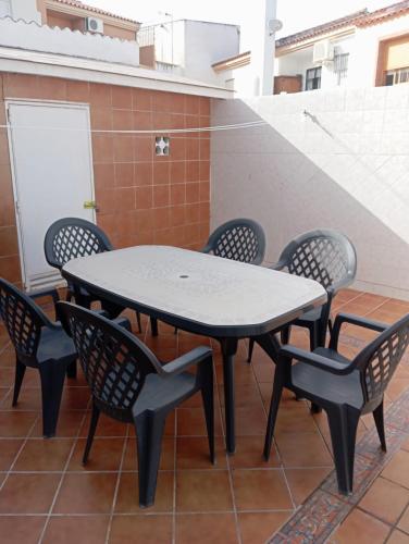 Comoditats, Villa Chema in Roquero