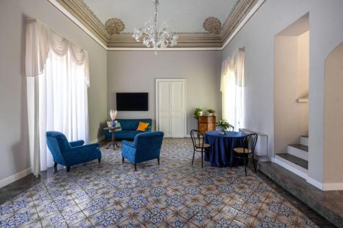 Palazzo De Gregorio - Apartments 3