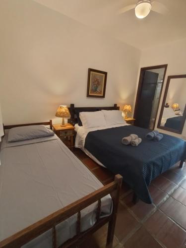 1 double bed, 1 twin bed, 2 sofa beds