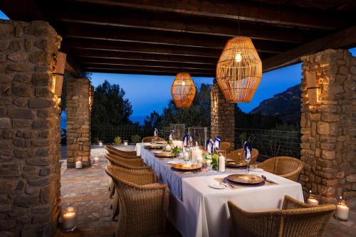 Elegant Villa Retreat in Banyalbufar, 1022 in بانيالبوفار