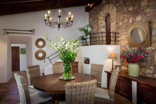 Elegant Villa Retreat in Banyalbufar, 1022 in بانيالبوفار