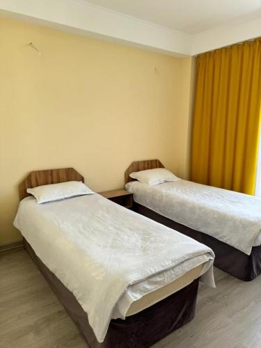 Baytur-Yilla09 in Bosteri